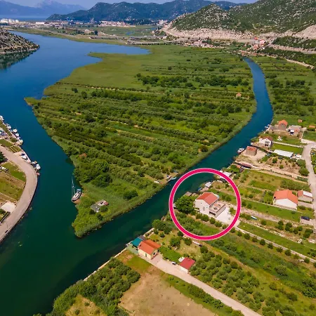 Mostina Near River * Ploce (Dubrovnik-Neretva)