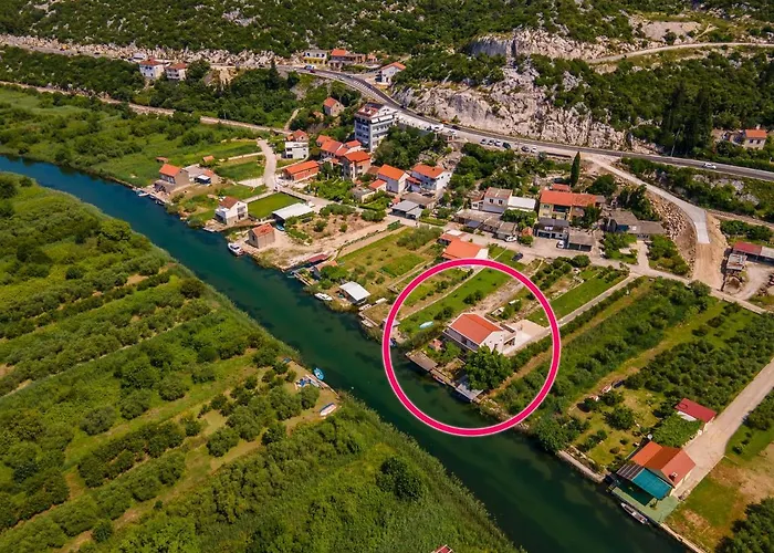 Mostina Near River Apartment Ploce (Dubrovnik-Neretva)