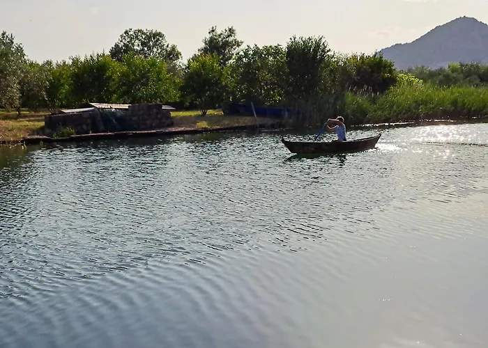 Mostina Near River * Ploce (Dubrovnik-Neretva)